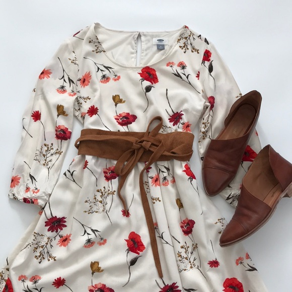 Old Navy Dresses & Skirts - 🎀Host Pick🎀Old Navy floral dress